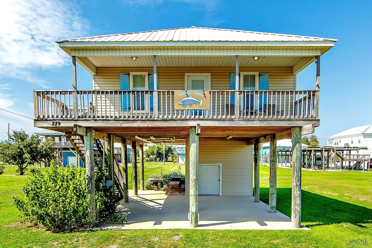 Grand Isle, LA 70358,229 Birch Ln