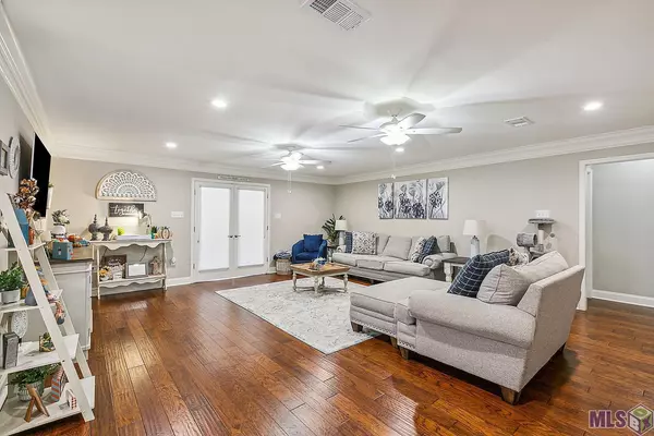 Port Allen, LA 70767,4112 Emily Dr