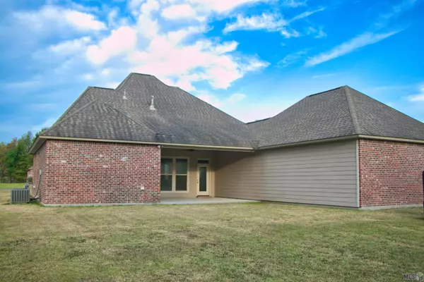 Port Allen, LA 70767,773 Esperanza Dr