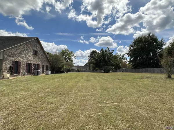 Zachary, LA 70791,710 E Plains Port Hudson Rd