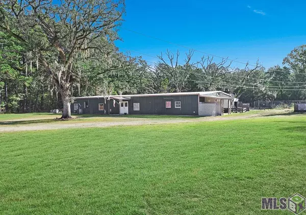 27255 Patterson Rd, Springfield, LA 70462