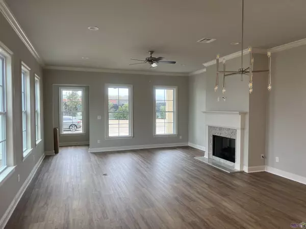 Zachary, LA 70791,1357 Americana Blvd