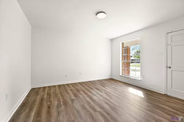 Baton Rouge, LA 70815,2158 N Little John Dr