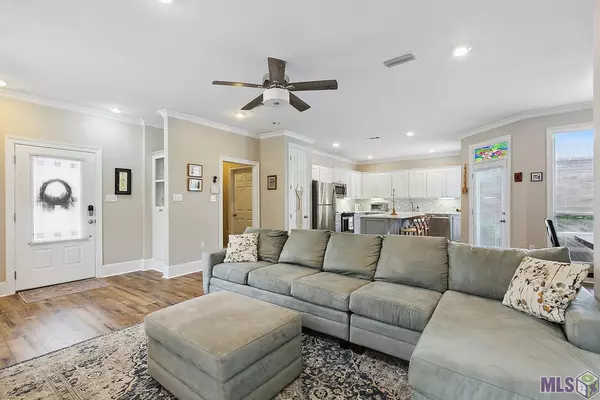 Baton Rouge, LA 70810,10520 Springrose Ave