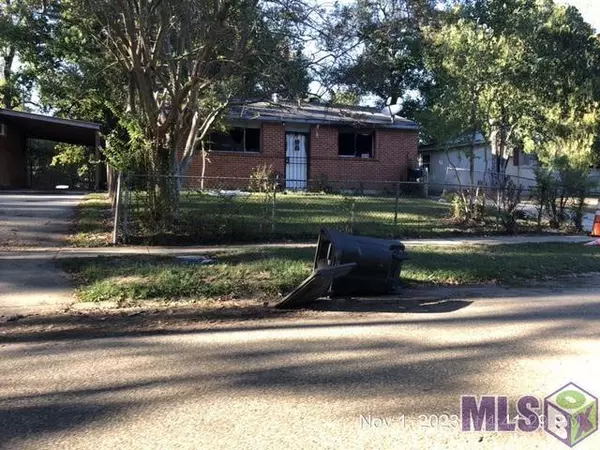 Baton Rouge, LA 70812,5927 Denova St