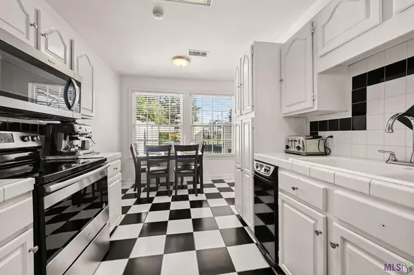 Baton Rouge, LA 70808,4018 Hyacinth Ave ##2