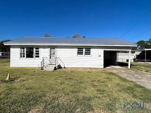 Schriever, LA 70395,202 Allen St