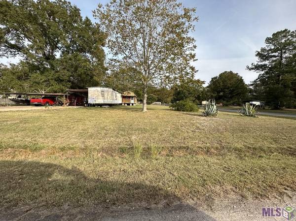 20712 Holmes Dr,  Zachary,  LA 70791