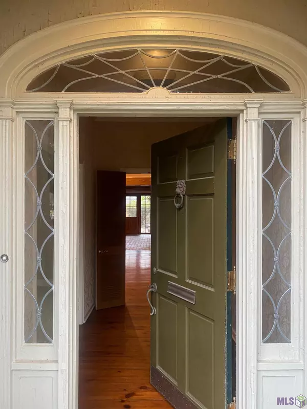 Baton Rouge, LA 70808,3856 S Lakeshore Dr