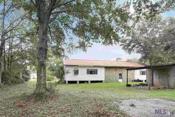 3042 N Vernon Dr, Zachary, LA 70791