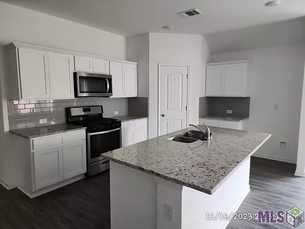 Zachary, LA 70791,651 Lambot Ave