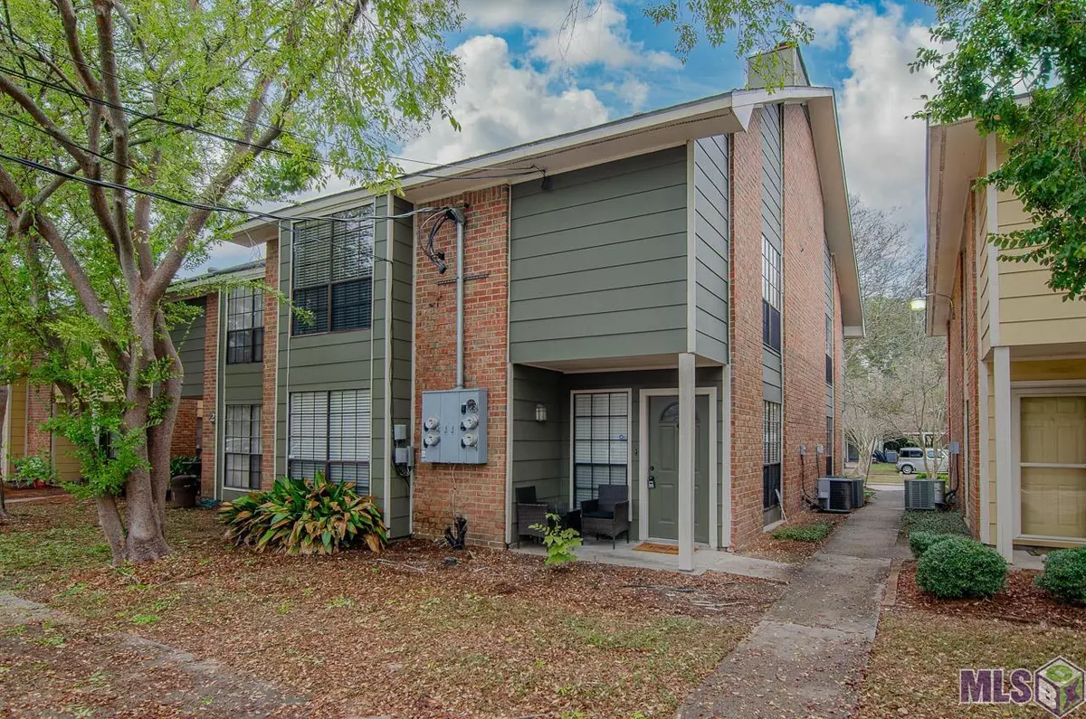 Baton Rouge, LA 70815,274 Bracewell Dr ##33C