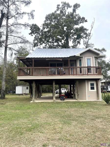 48380 Amite River Rd, St Amant, LA 70774