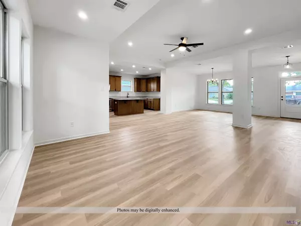 Baton Rouge, LA 70816,10567 Rhus Fringe Dr