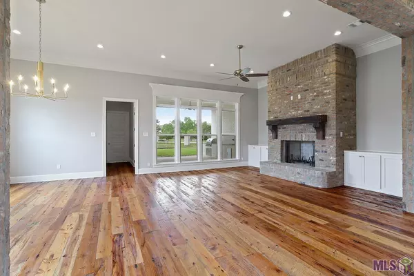 Baton Rouge, LA 70817,6518 Feather Ridge Dr