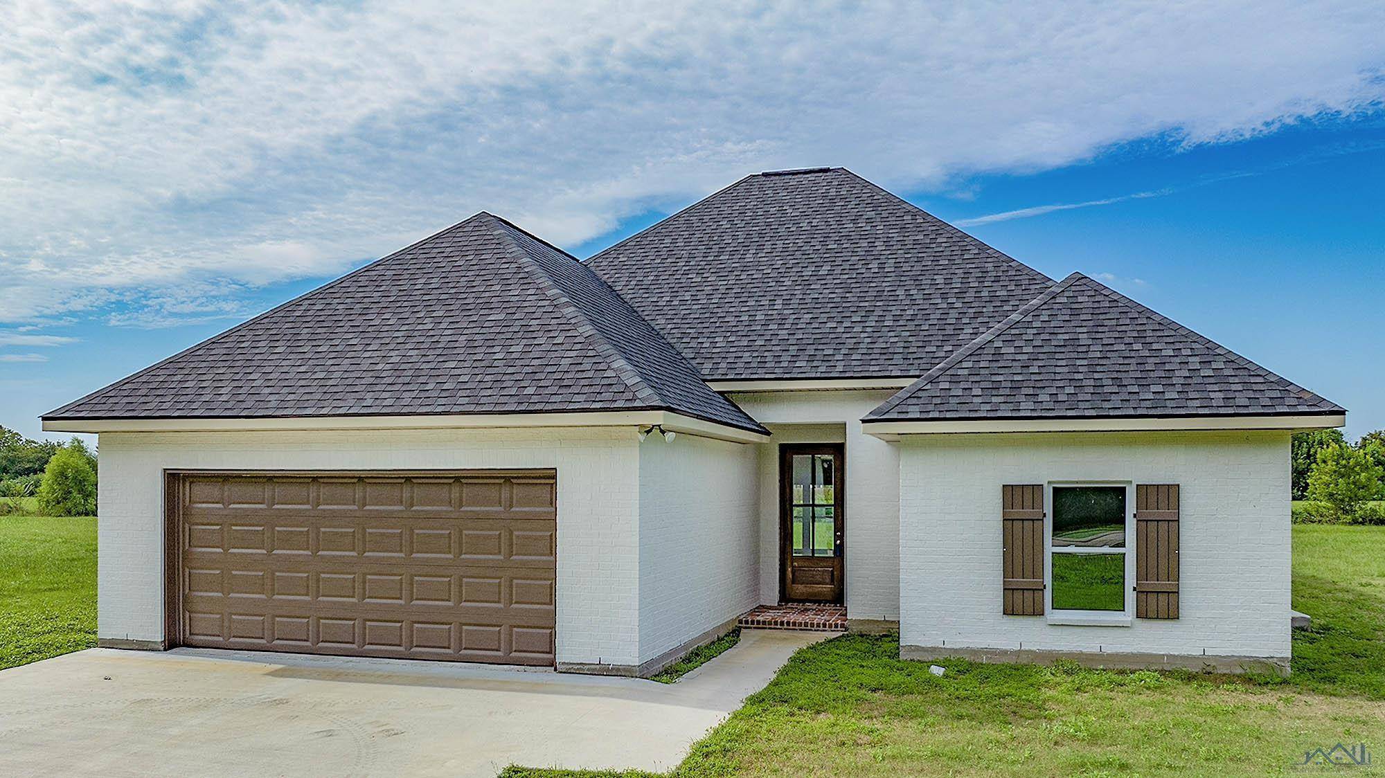 1351 Bayou Gardens Boulevard, Houma, LA 70364