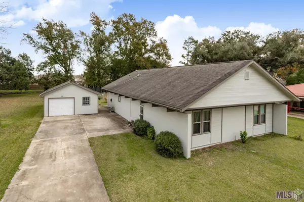 332 N Millet Ave, Gramercy, LA 70052