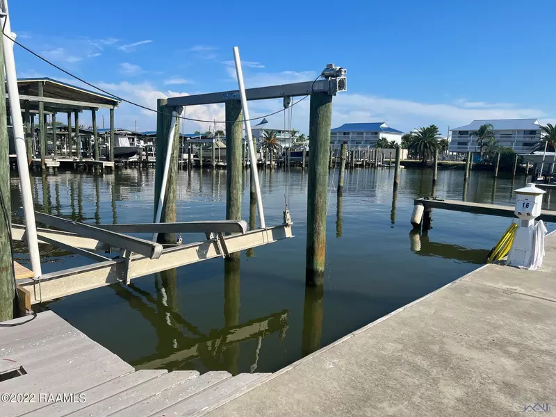 Unit 16 Pirates Cove Marina, Grand Isle, LA 70358