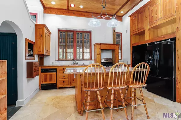 St Francisville, LA 70775,4993 Daniel Porche Rd