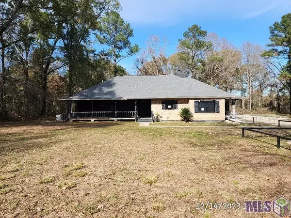 12833 Port Hudson Pride Rd, Zachary, LA 70791