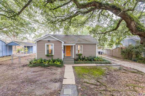 224 Bellewood Dr,  Baton Rouge,  LA 70806