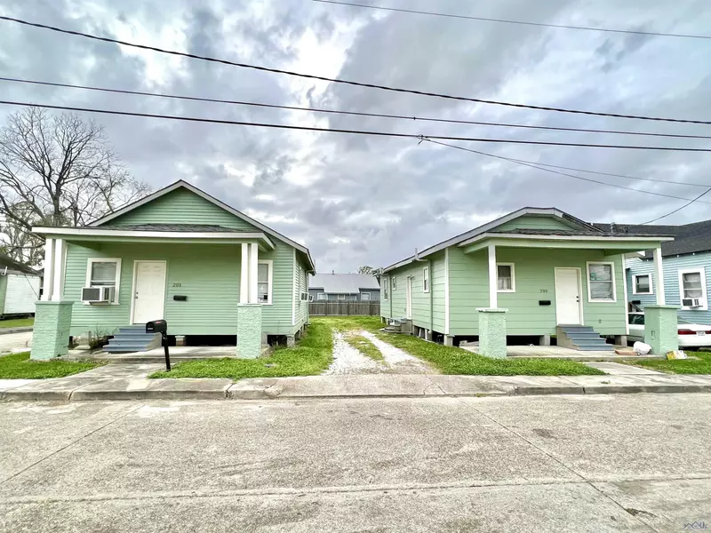 201 & 205 Gouaux Avenue, Houma, LA 70364