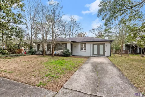 355 S Fairfax Dr, Baton Rouge, LA 70806