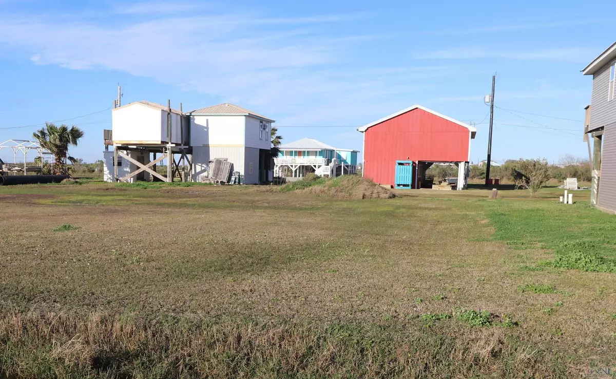 Grand Isle, LA 70358,120 Peach Lane