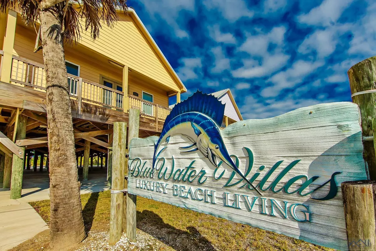 Grand Isle, LA 70358,2685 Highway 1 ##F