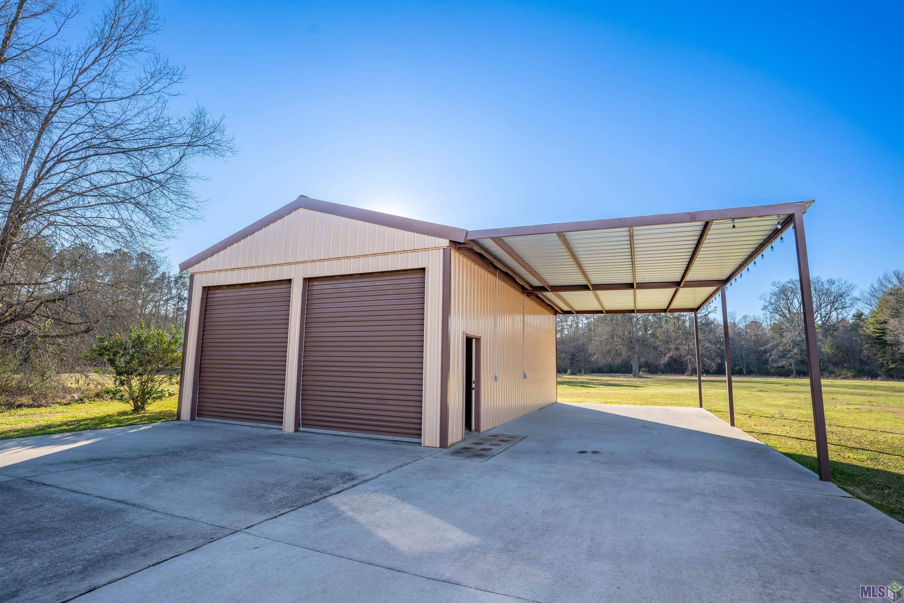 Walker, LA 70785,36001 Walker North Rd