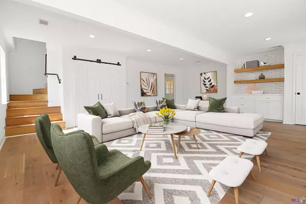 St Francisville, LA 70775,9326 Airport Rd