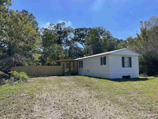 9776 Deer Run Ave, Zachary, LA 70791