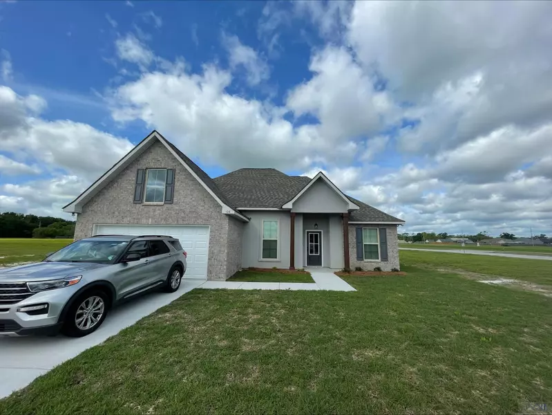 106 Marie Claire Dr, Houma, LA 70364