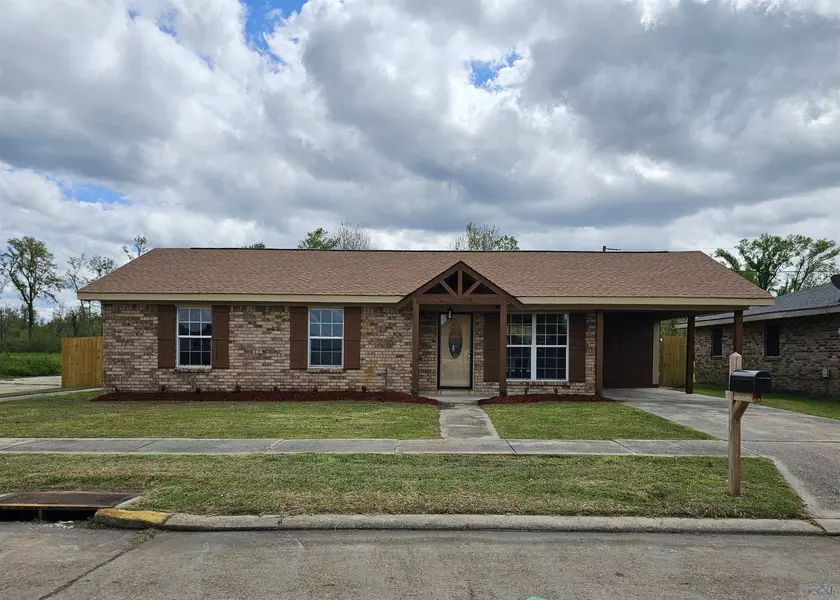 3664 Lou Lane, Houma, LA 70363