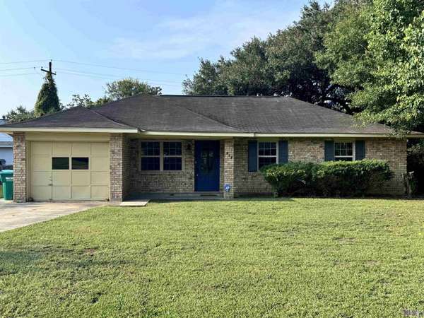 917 Montgomery Ave, Denham Springs, LA 70726