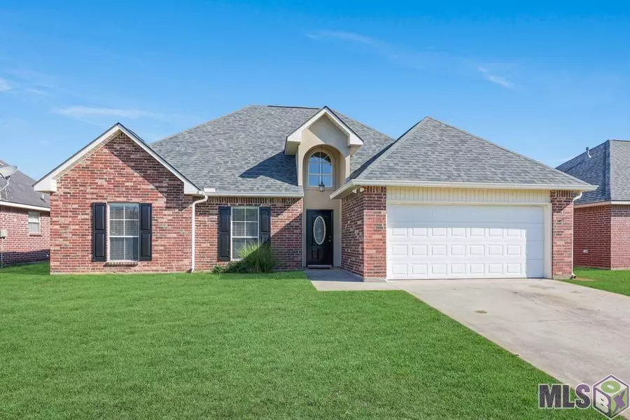 11345 Hampton Ct, Denham Springs, LA 70726