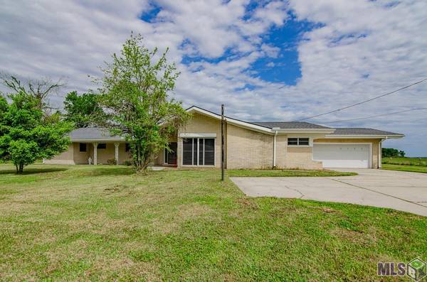 5155 Honeysuckle St,  Convent,  LA 70723