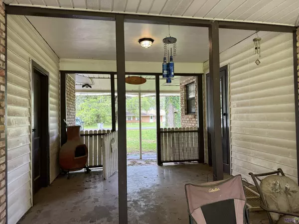 Baker, LA 70714,714 W Magnolia Dr