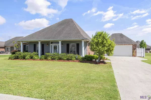 Addis, LA 70710,6755 River Run Ct