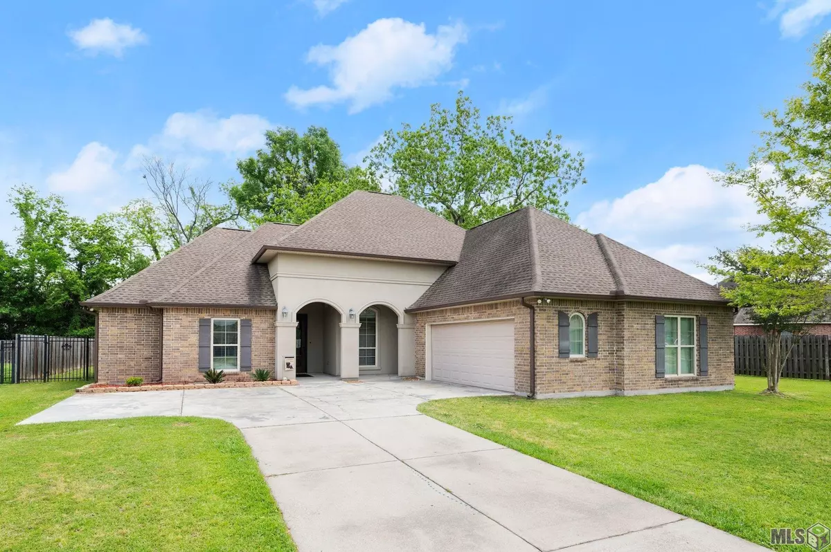 Prairieville, LA 70769,18037 Pierside Ln