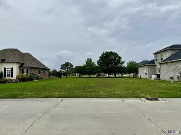 Kenner, LA 70065,126 Dogwood Dr