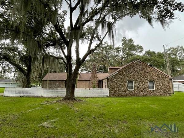 610 Parish Road 131,  Franklin,  LA 70538