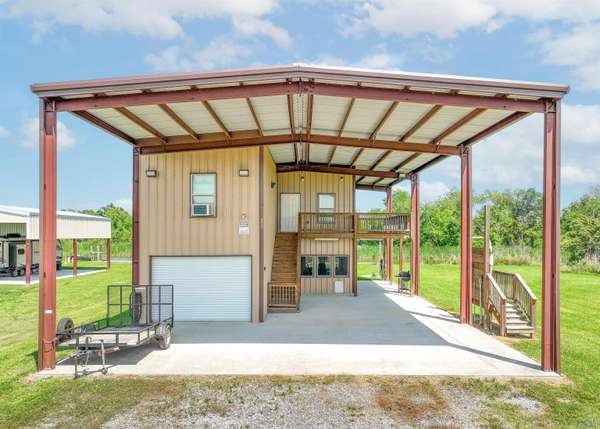 2227 Brady Rd, Theriot, LA 70397