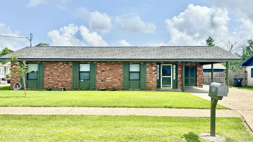 205 Bellaire Drive, Houma, LA 70360