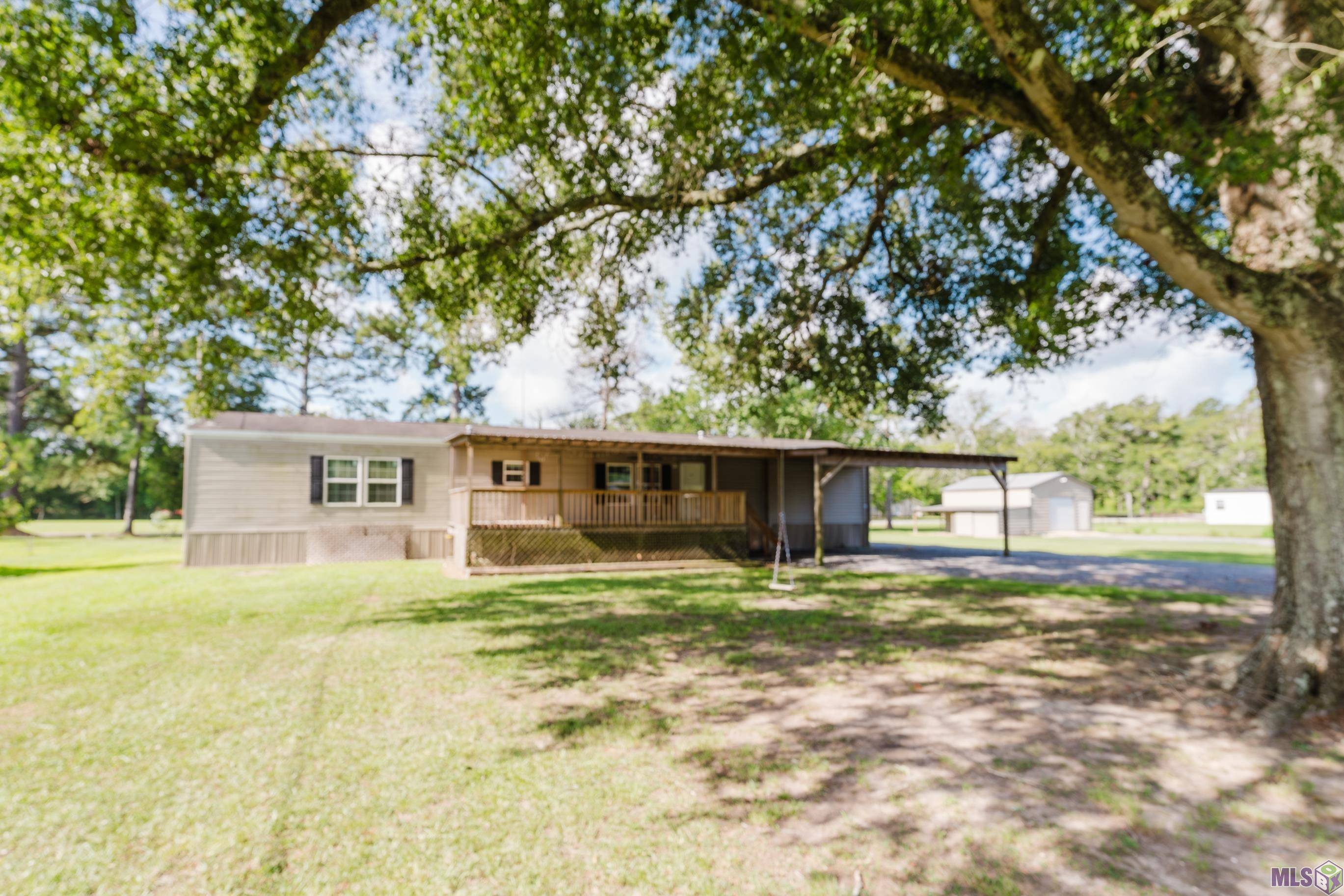 St Amant, LA 70774,44045 Lebeau Rd