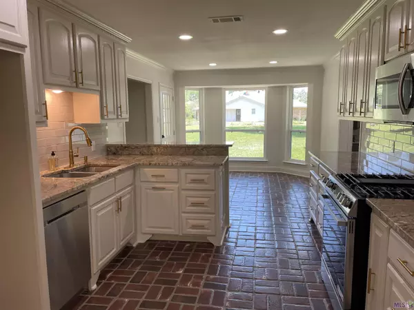 Baton Rouge, LA 70808,5633 Stratford Ave