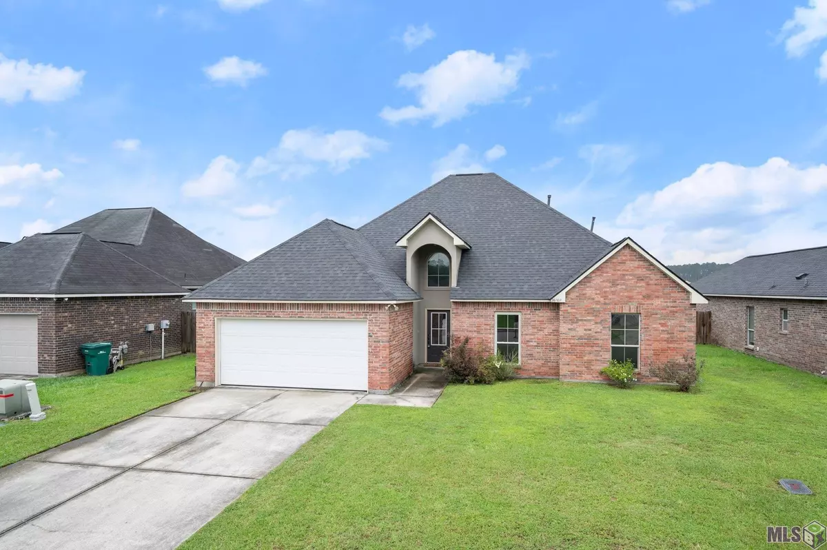 Denham Springs, LA 70726,26109 Willow Wood St