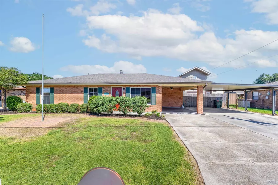 223 Jean Ellen Avenue, Houma, LA 70363