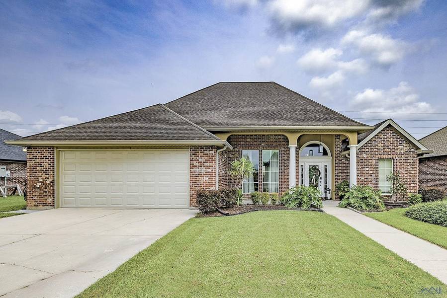 209 Lansdown Drive, Houma, LA 70360