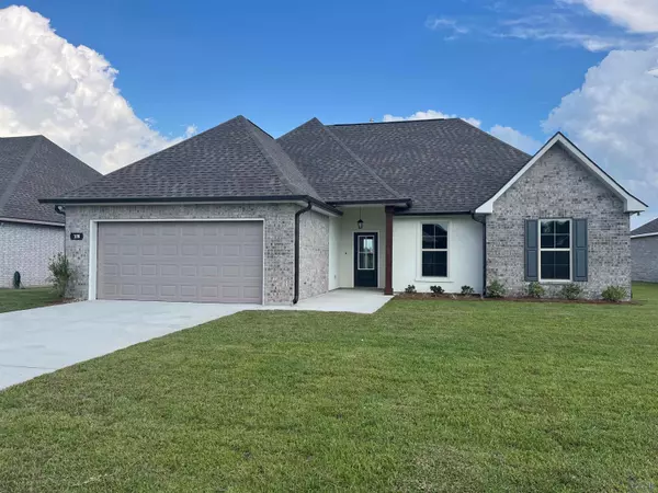 108 Pond Dr, Thibodaux, LA 70301